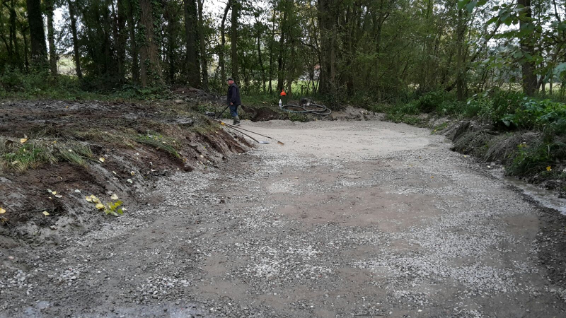  sgwhindernissen Waterbak aangelegd in België, bij Kris Vervaecke