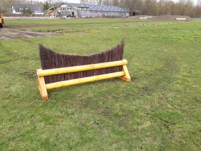 sgwhindernissen bezembak gebogen